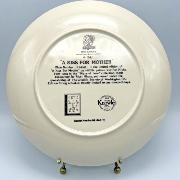 KNOWLES "A Kiss for Mother" 8.5" Plate w/ Box & COA - Yin-Rei-Hicks - Giraffes - Picture 2 of 9